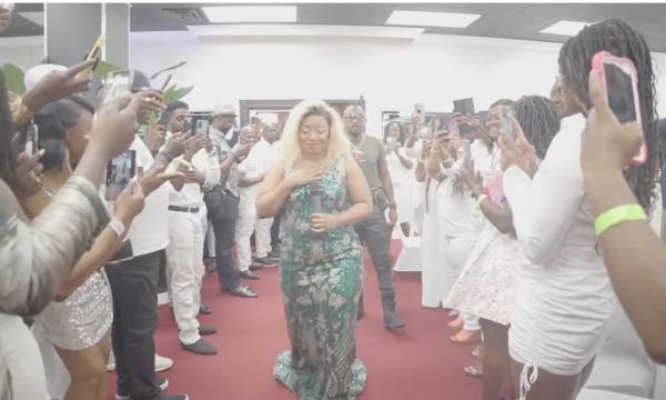 Makossa Star Grace Decca @ NVT 2022